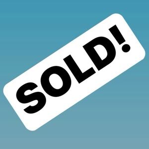 The Palace Rug (Hand-Tufted)
Retail $3400 | BLACK FRIDAY SALE $2000 OBO